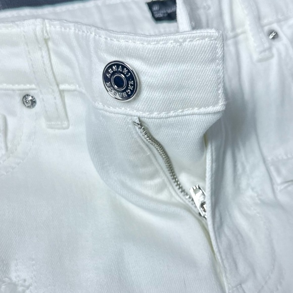 ๐
ฝ๐
ด๐ Armani Exchange skinny biker distressed white jeans, size 27 - Picture 7 of 17